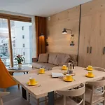 Apart-hotel Red Fox *