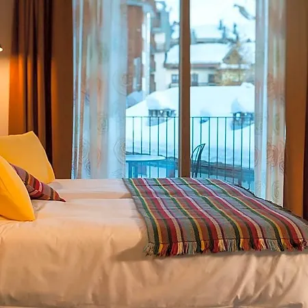 Apart-hotel Red Fox *